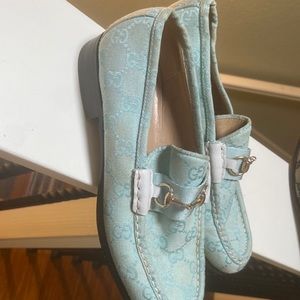 Authentic gucci loafers. The control number is inside. Aqua color